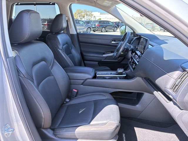 Thumbnail: 2022 Nissan Pathfinder - 30