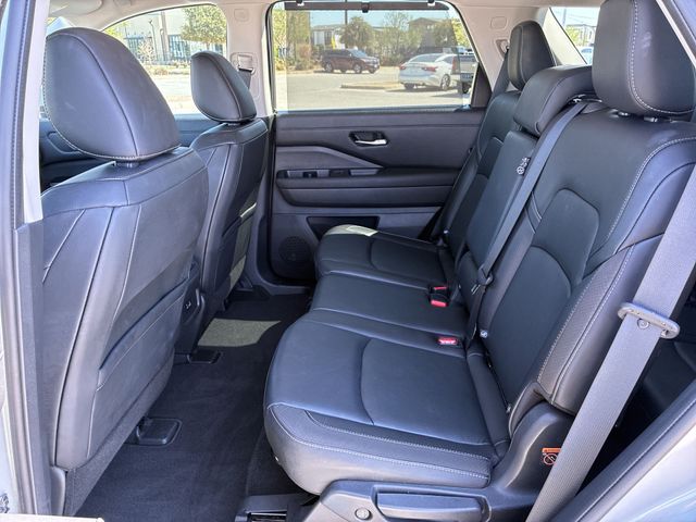 Thumbnail: 2022 Nissan Pathfinder - 28