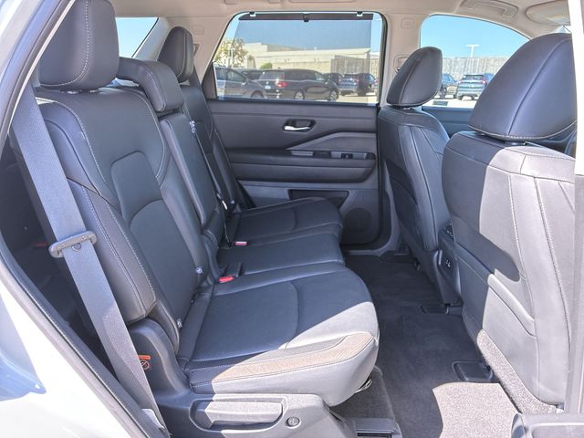 Thumbnail: 2022 Nissan Pathfinder - 29