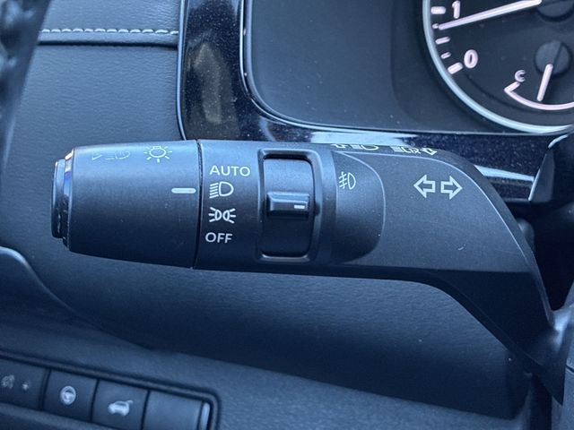 Thumbnail: 2022 Nissan Pathfinder - 34