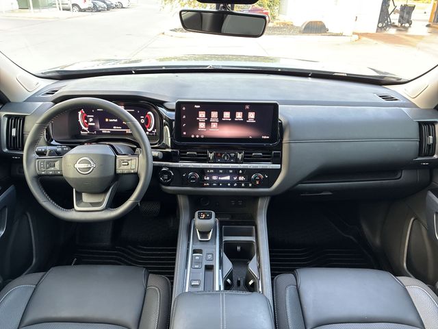 Thumbnail: 2026 Nissan Pathfinder - 10