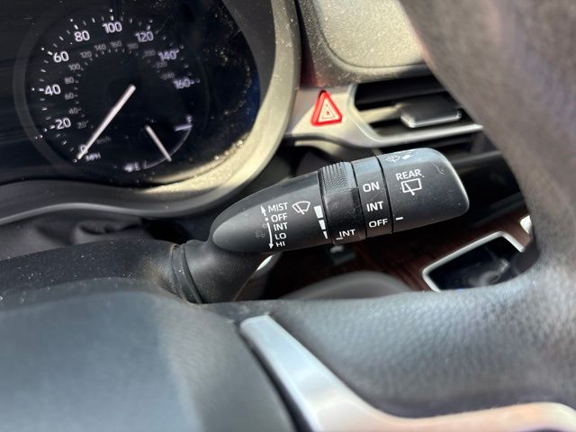 Thumbnail: 2021 Toyota Sienna - 12