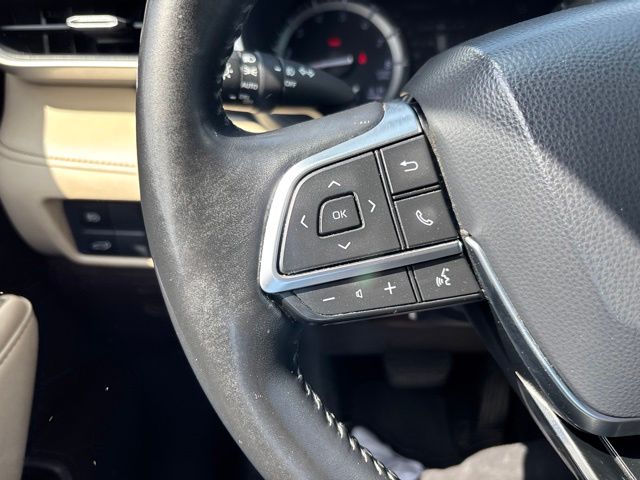 Thumbnail: 2021 Toyota Highlander - 20