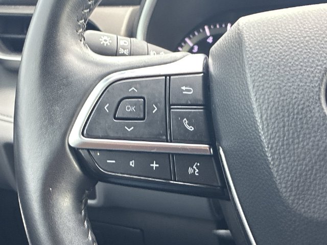 Thumbnail: 2020 Toyota Highlander - 33