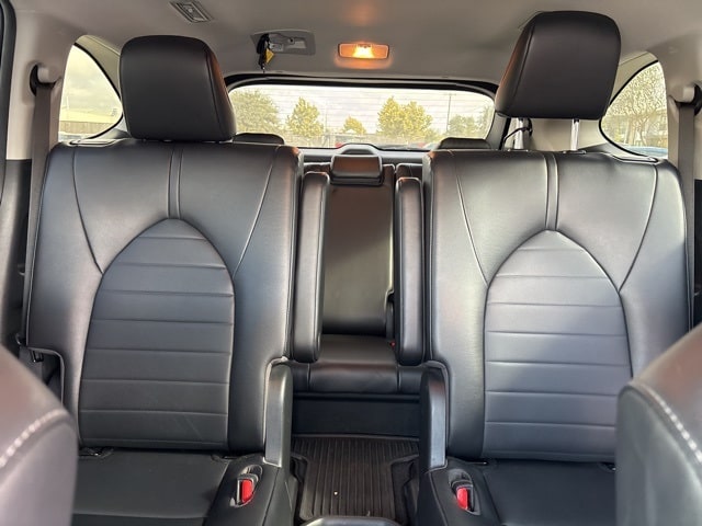 Thumbnail: 2023 Toyota Highlander - 10