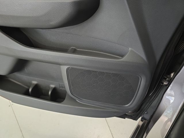 Thumbnail: 2021 Toyota Sienna - 35