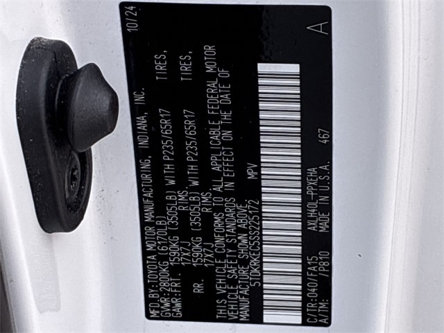 Thumbnail: 2025 Toyota Sienna - 21