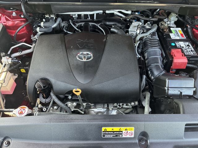 Thumbnail: 2022 Toyota Highlander - 9
