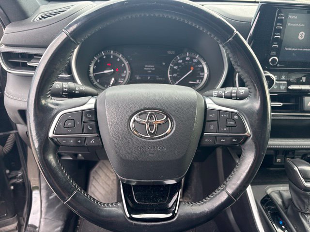 Thumbnail: 2021 Toyota Highlander - 7