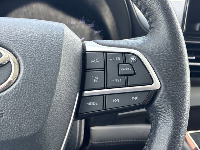 Thumbnail: 2021 Toyota Sienna - 34