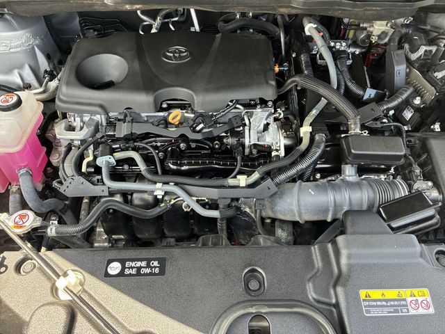Thumbnail: 2021 Toyota Sienna - 8