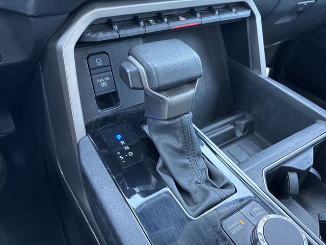 Thumbnail: 2022 Toyota Tundra - 36