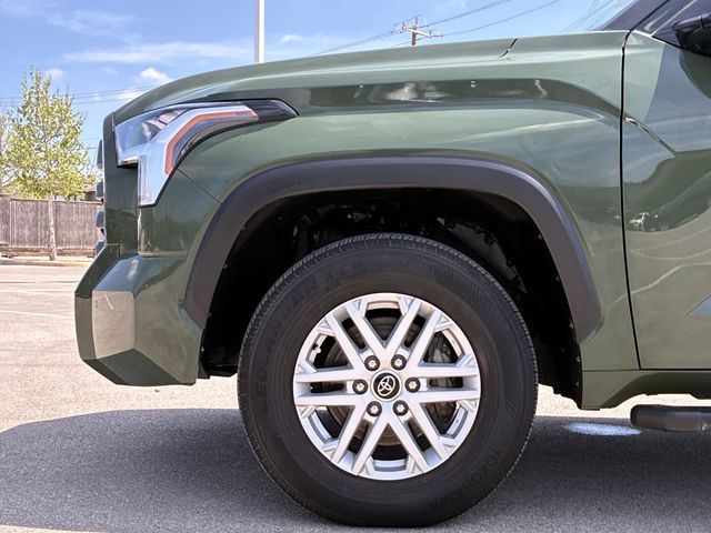 Thumbnail: 2022 Toyota Tundra - 8