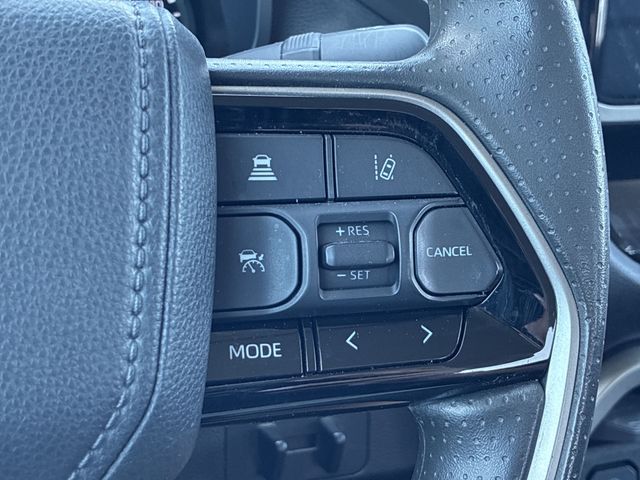 Thumbnail: 2022 Toyota Tundra - 32