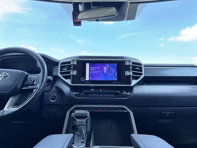 Thumbnail: 2022 Toyota Tundra - 15