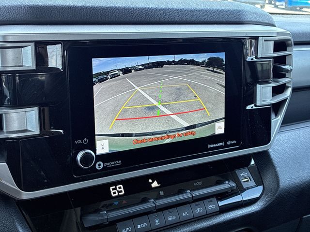 Thumbnail: 2022 Toyota Tundra - 33