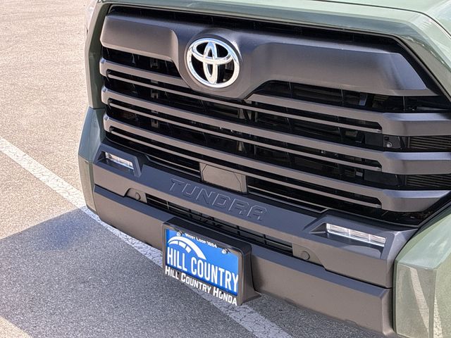 Thumbnail: 2022 Toyota Tundra - 7