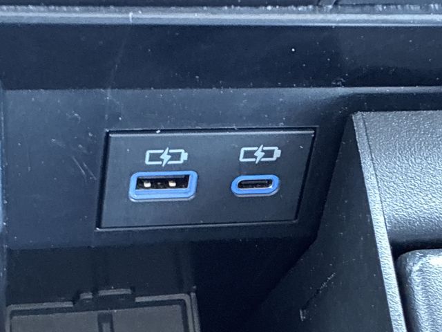 Thumbnail: 2022 Toyota Tundra - 35