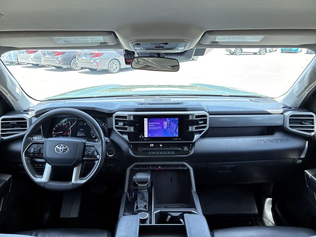 Thumbnail: 2022 Toyota Tundra - 10