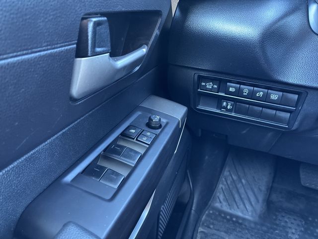 Thumbnail: 2023 Toyota Tundra - 39