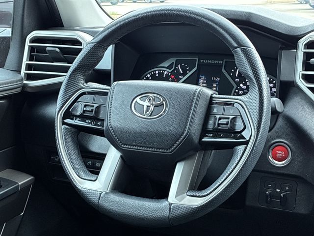 Thumbnail: 2022 Toyota Tundra - 14