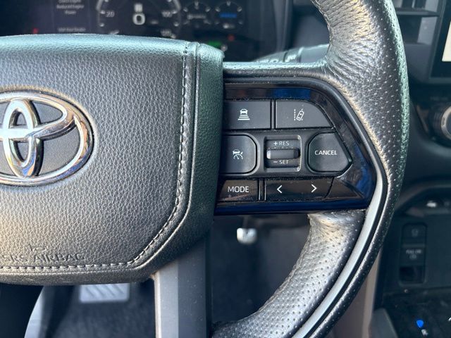 Thumbnail: 2023 Toyota Tundra - 21