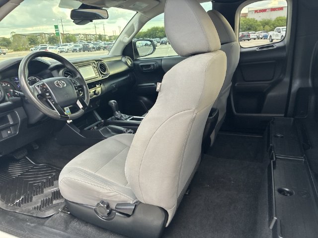 Thumbnail: 2019 Toyota Tacoma - 28
