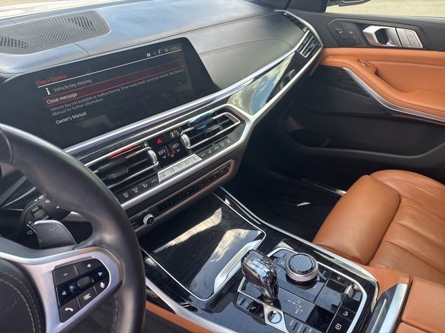Thumbnail: 2022 BMW X7 - 25