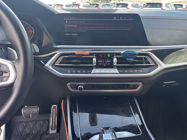 Thumbnail: 2022 BMW X7 - 9