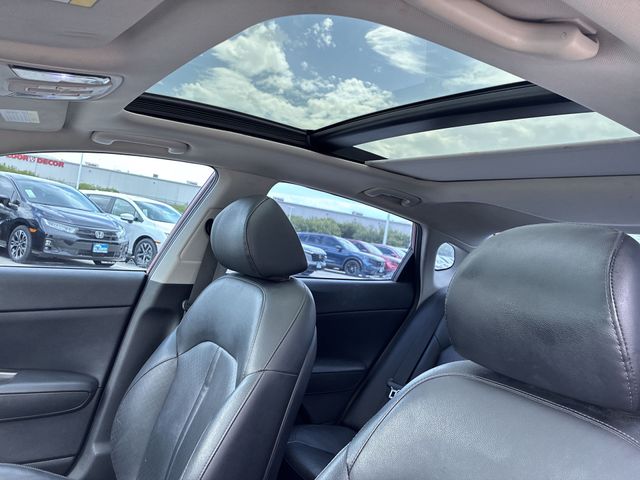 Thumbnail: 2020 Kia Optima - 28