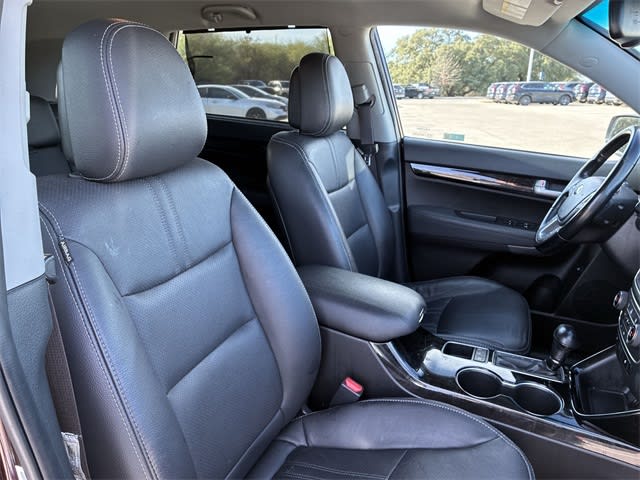 Thumbnail: 2015 Kia Sorento - 30