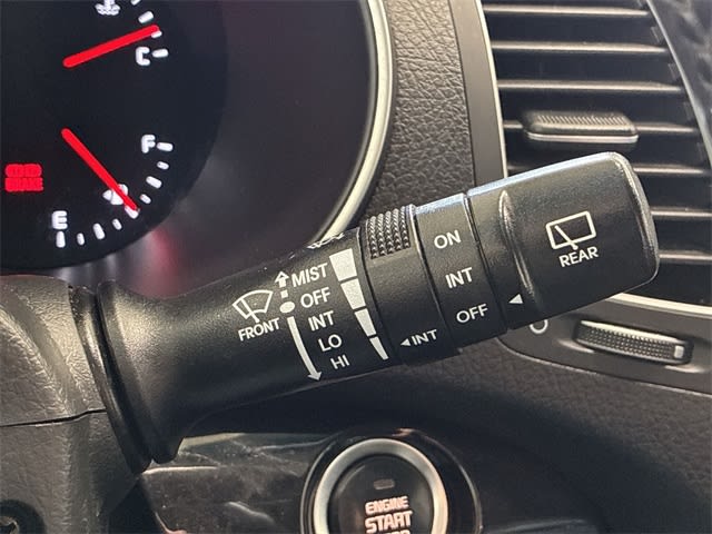 Thumbnail: 2015 Kia Sorento - 33