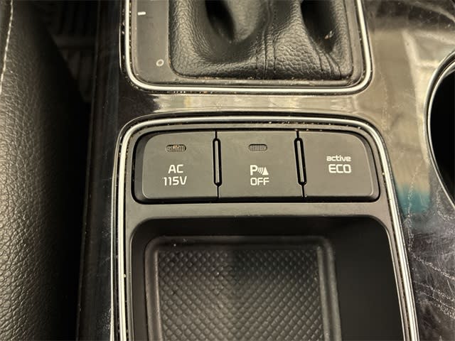 Thumbnail: 2015 Kia Sorento - 38