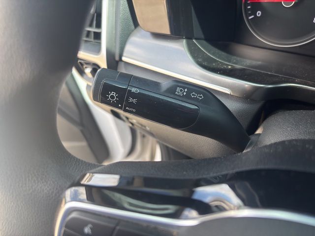 Thumbnail: 2022 Kia Sorento - 22
