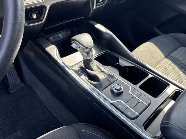 Thumbnail: 2022 Kia Sorento - 12