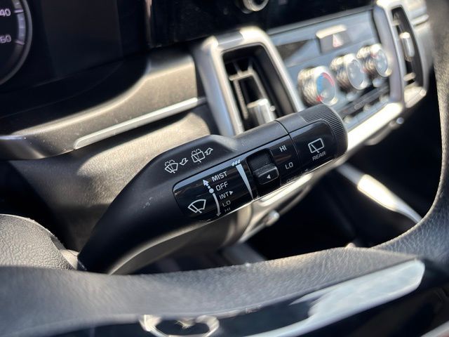 Thumbnail: 2022 Kia Sorento - 7