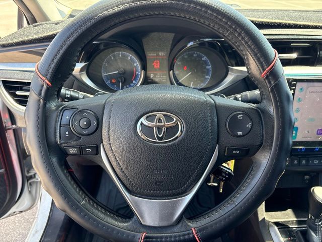 Thumbnail: 2015 Toyota Corolla - 8