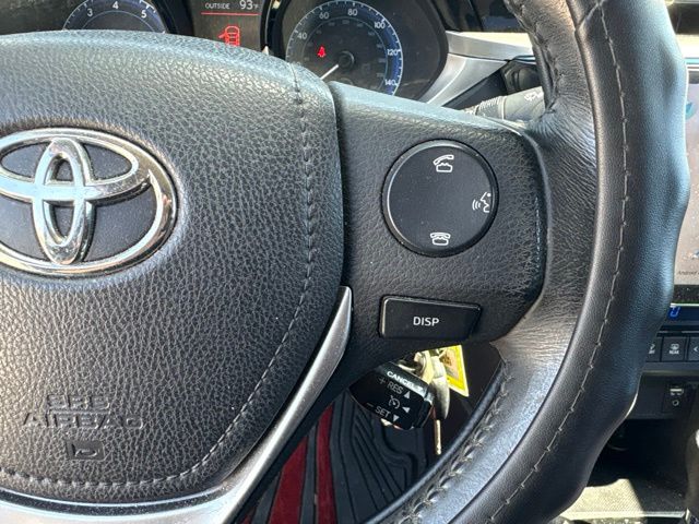 Thumbnail: 2015 Toyota Corolla - 21