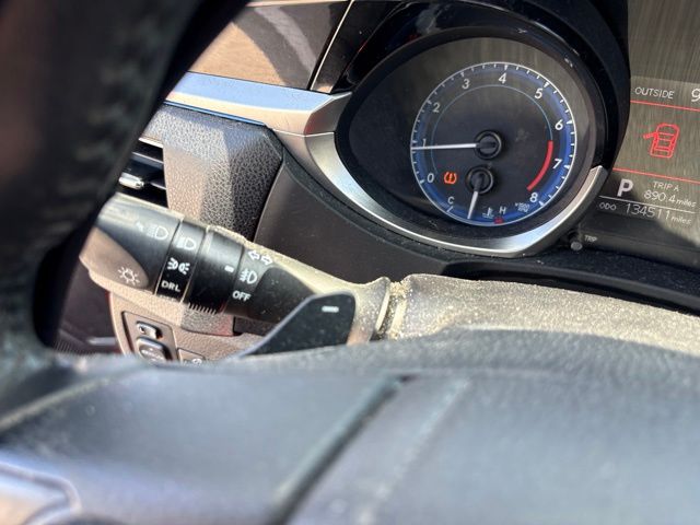Thumbnail: 2015 Toyota Corolla - 22