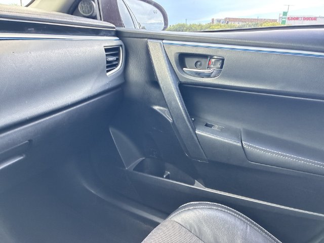 Thumbnail: 2015 Toyota Corolla - 37