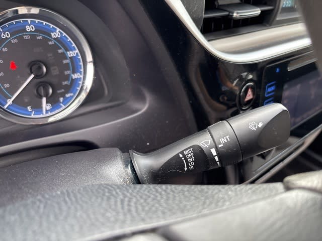 Thumbnail: 2019 Toyota Corolla - 21