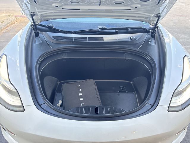 Thumbnail: 2019 Tesla Model 3 - 23
