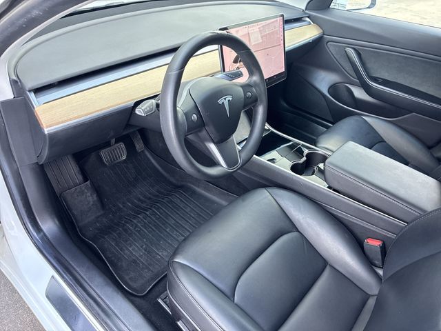 Thumbnail: 2019 Tesla Model 3 - 2
