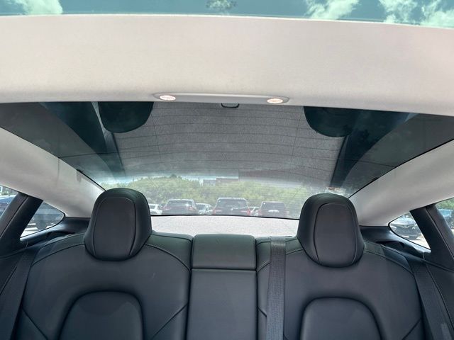 Thumbnail: 2023 Tesla Model 3 - 21