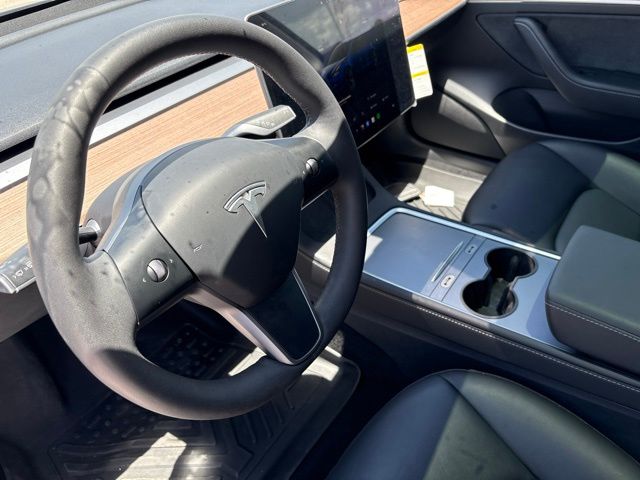 Thumbnail: 2023 Tesla Model 3 - 2