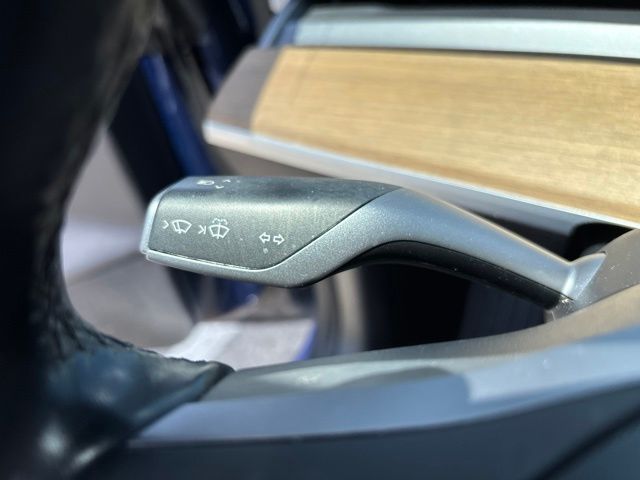 Thumbnail: 2019 Tesla Model 3 - 12