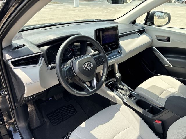 Thumbnail: 2024 Toyota Corolla Cross - 2
