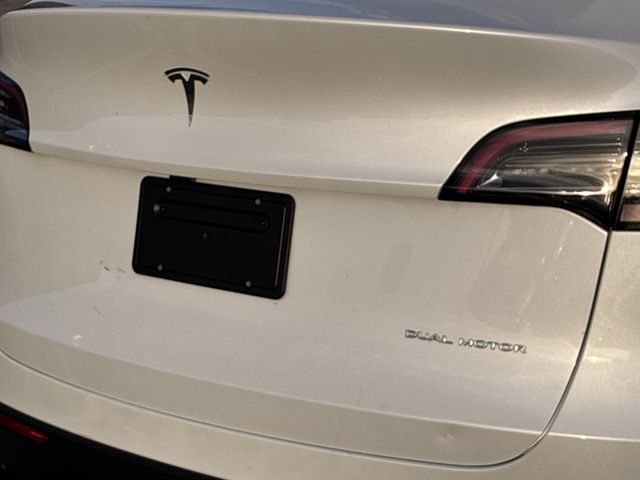 Thumbnail: 2024 Tesla Model Y - 24