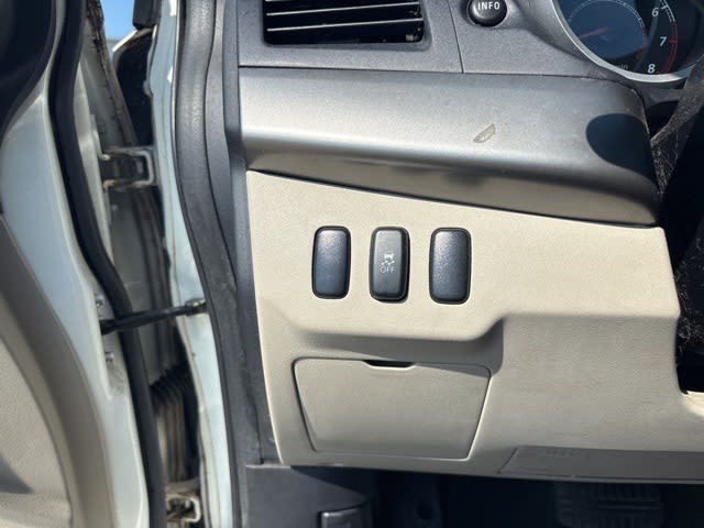 Thumbnail: 2013 Mitsubishi Lancer - 18