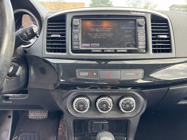 Thumbnail: 2014 Mitsubishi Lancer - 10